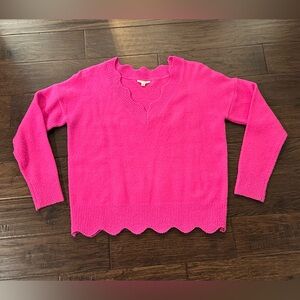 eesome Bright Pink Scalloped V-Neck Sweater Size S/M EUC